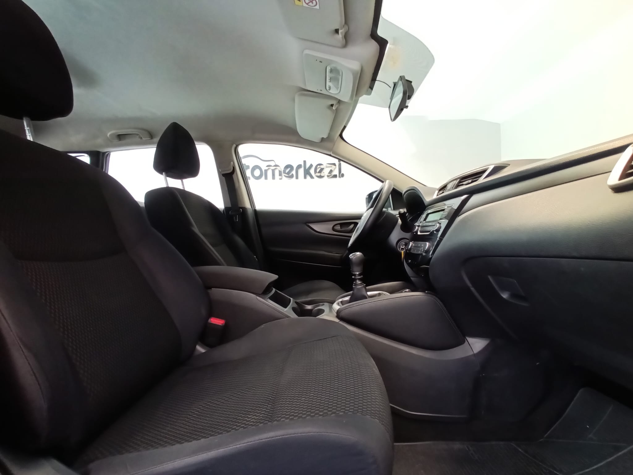 NISSAN QASHQAI 5